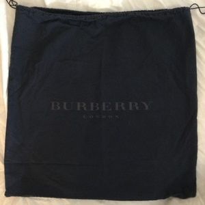 Burberry duster bag